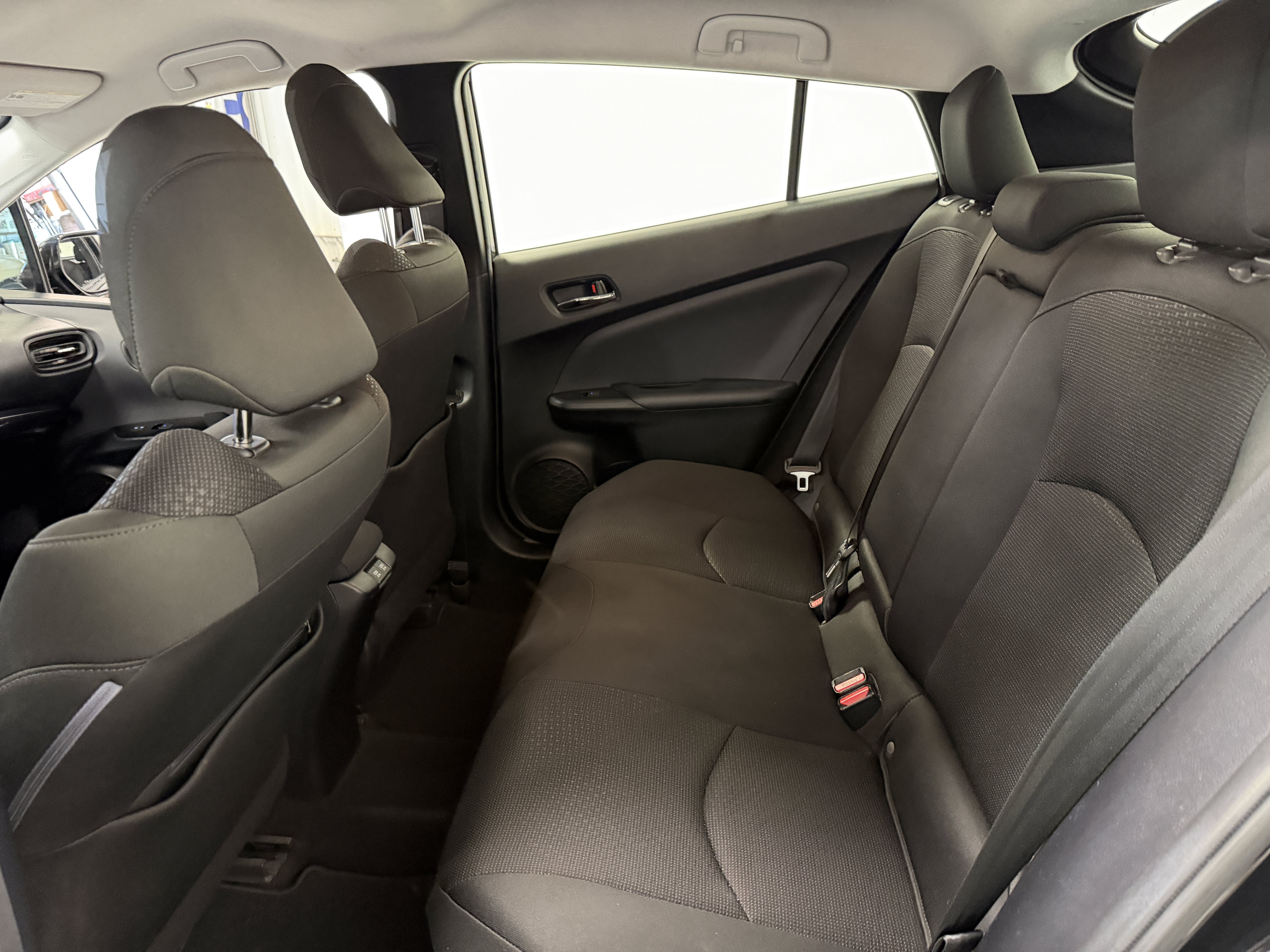2019 Toyota Prius LE