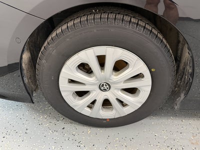 2019 Toyota Prius LE