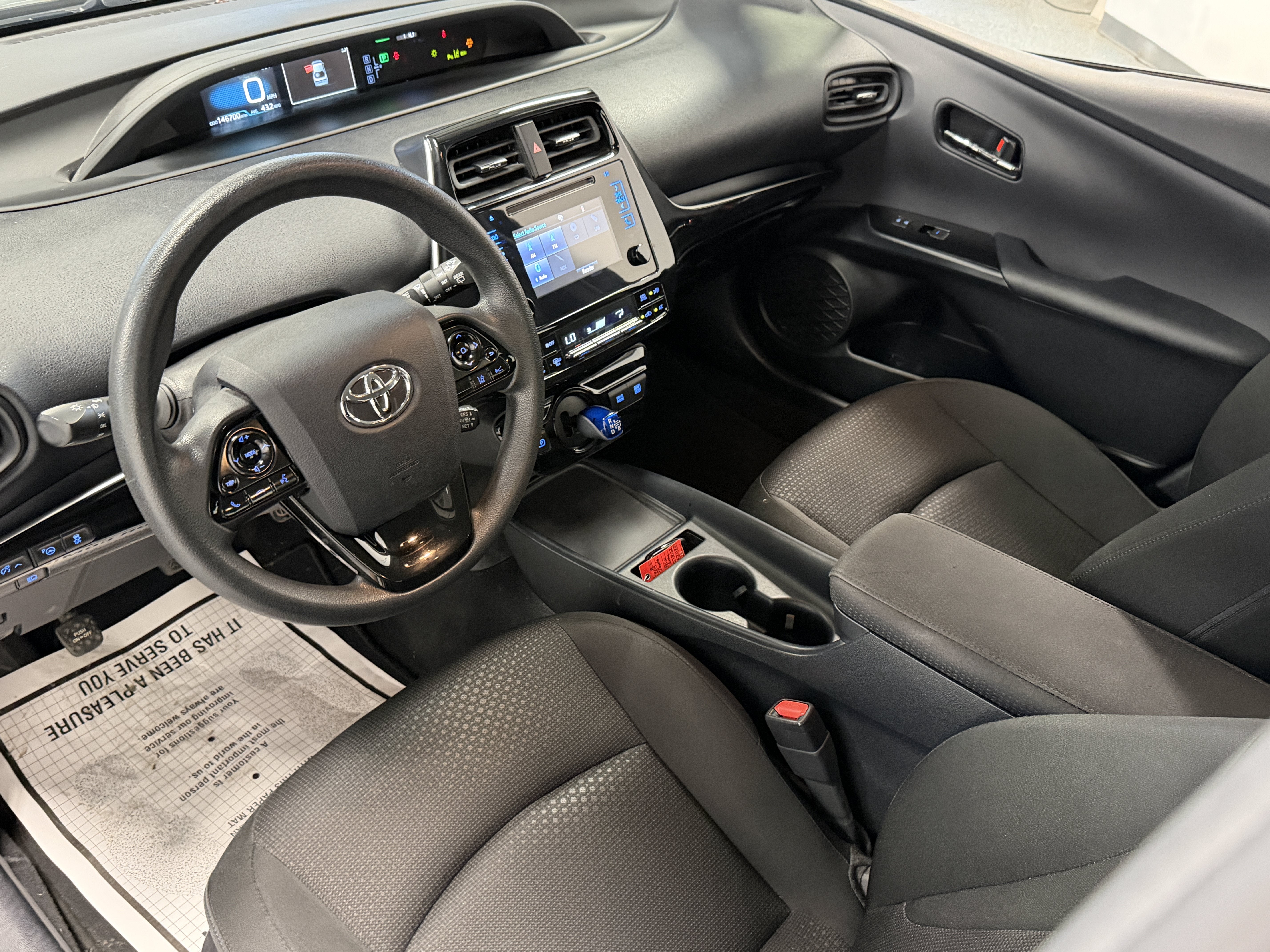2019 Toyota Prius LE