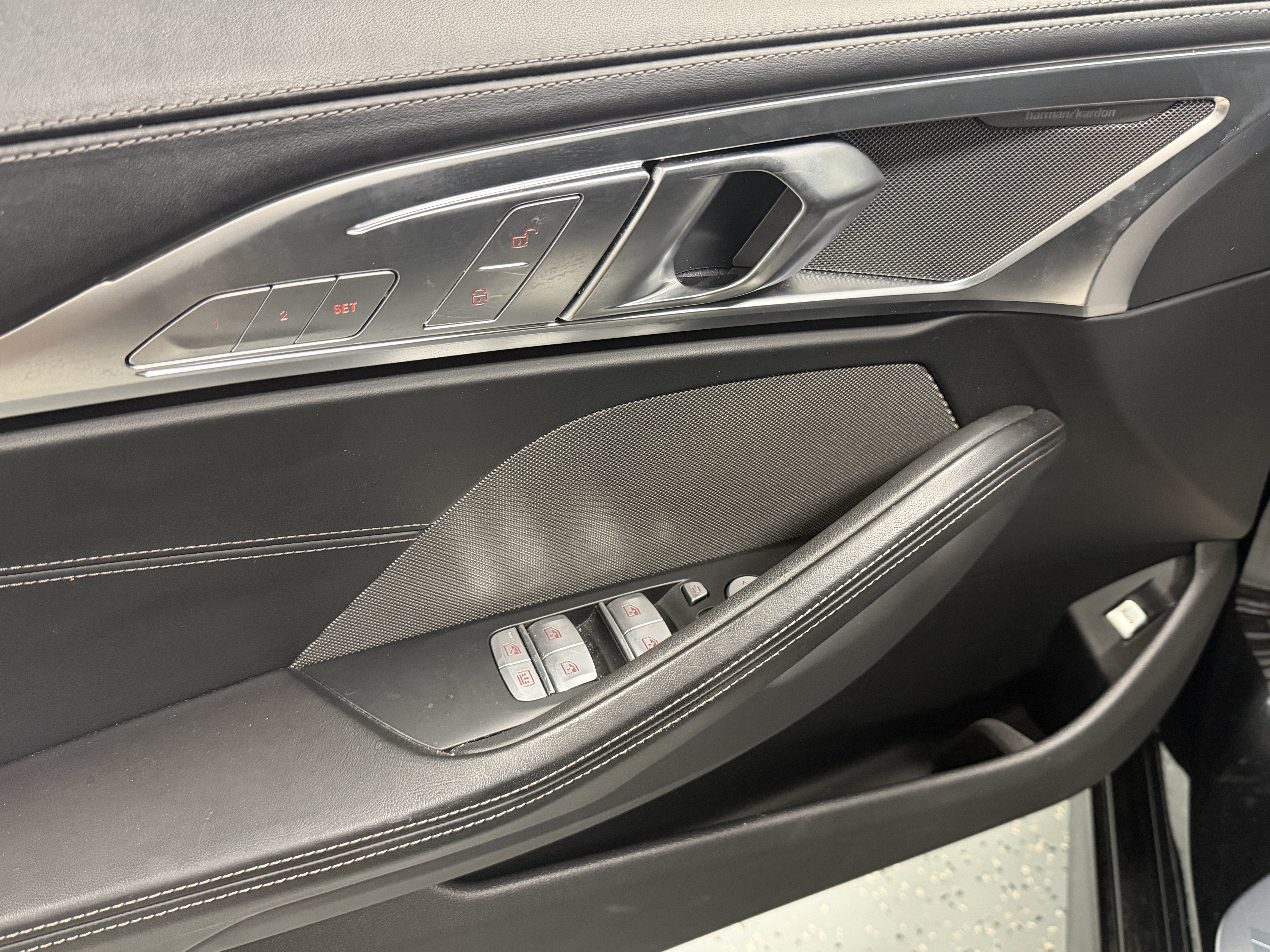 2022 BMW 8 Series 840i