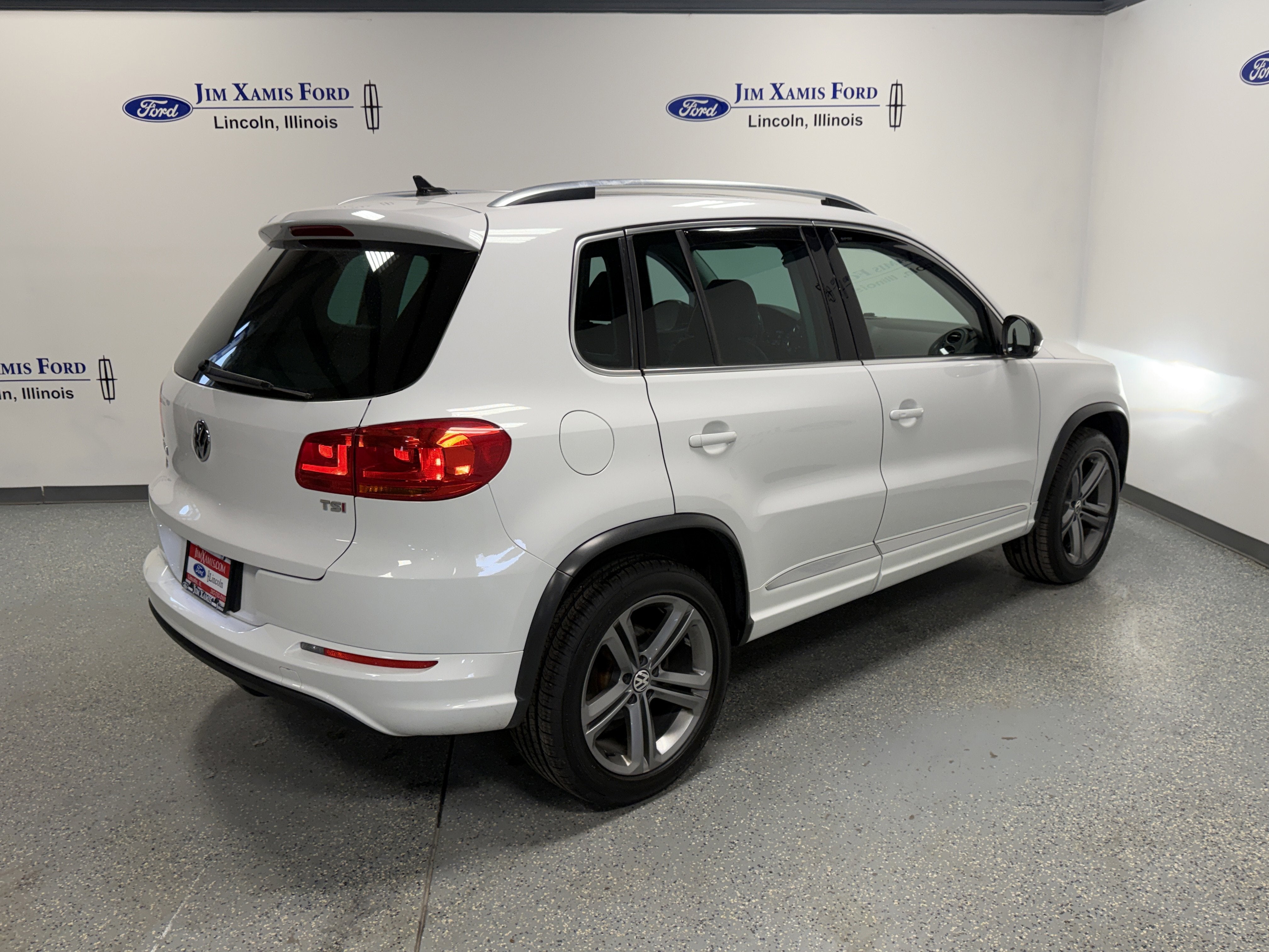 2017 Volkswagen Tiguan Sport