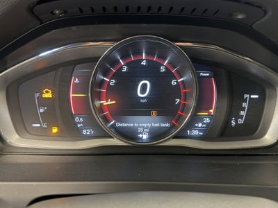 2017 Volvo V60 R-Design Platinum