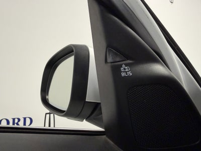 2017 Volvo V60 R-Design Platinum