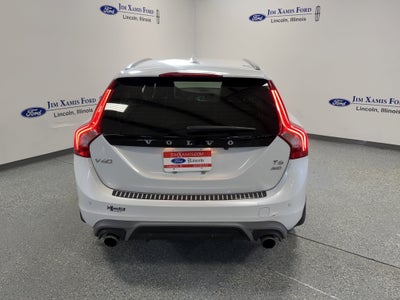 2017 Volvo V60 R-Design Platinum