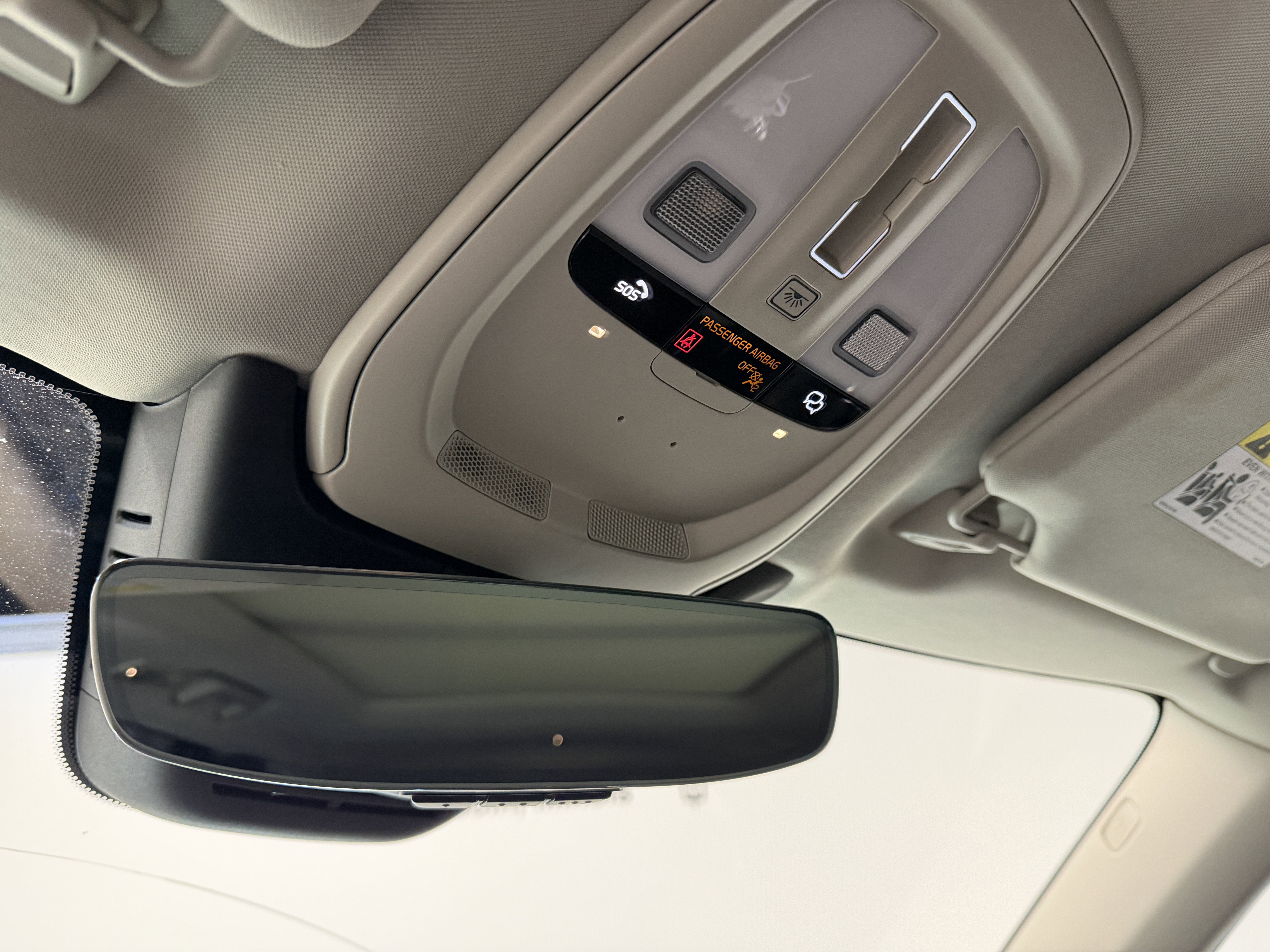 2025 Volvo XC90 Plus