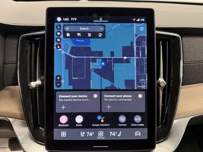 2025 Volvo XC90 Plus