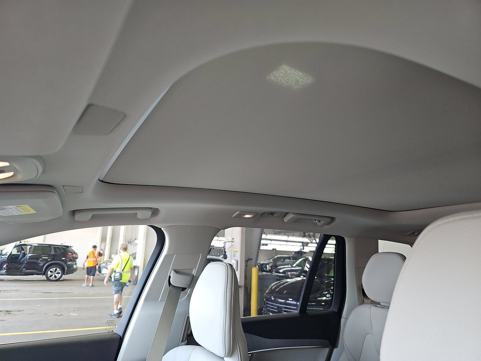 2025 Volvo XC90 Plus