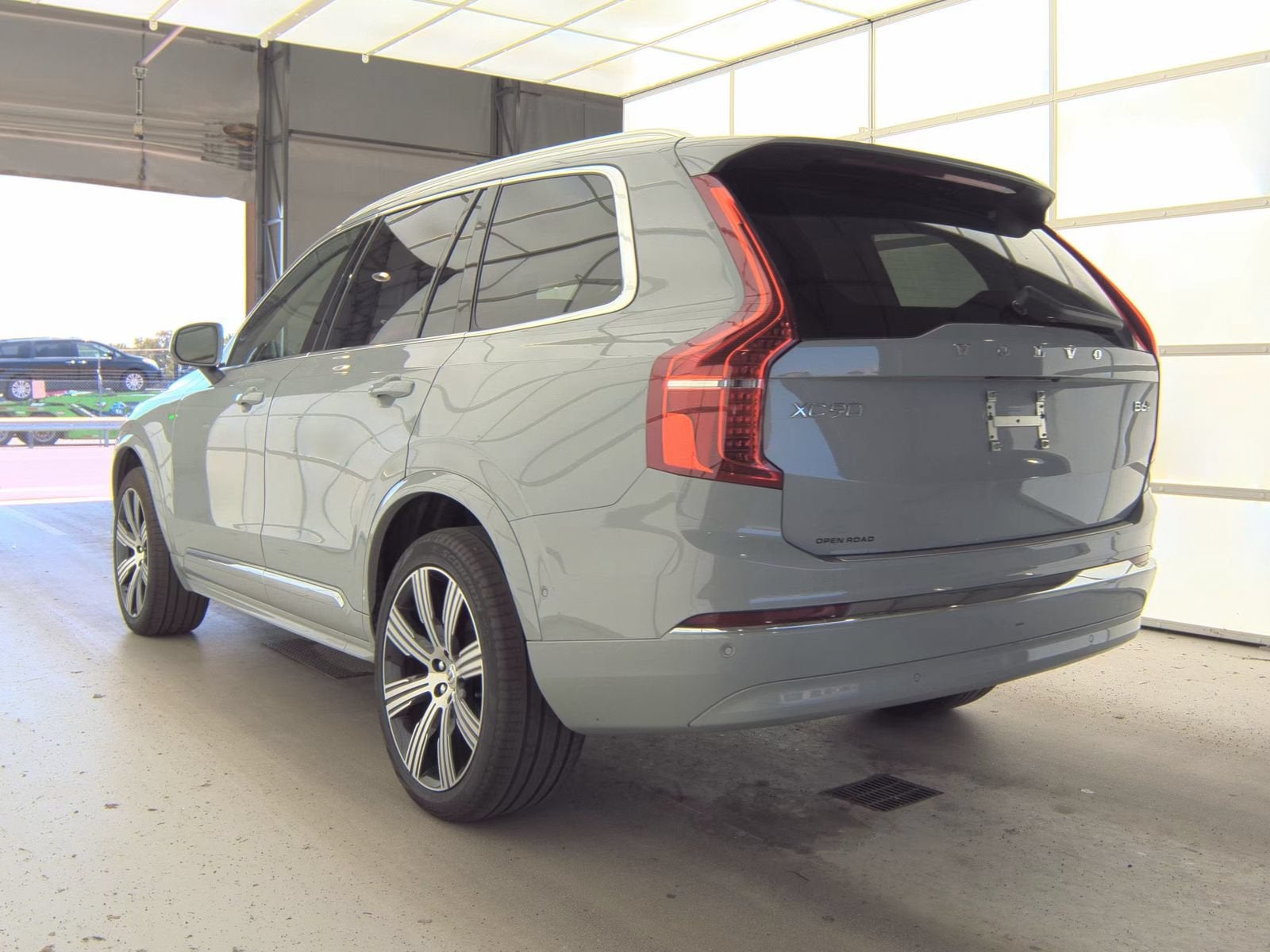 2025 Volvo XC90 Plus