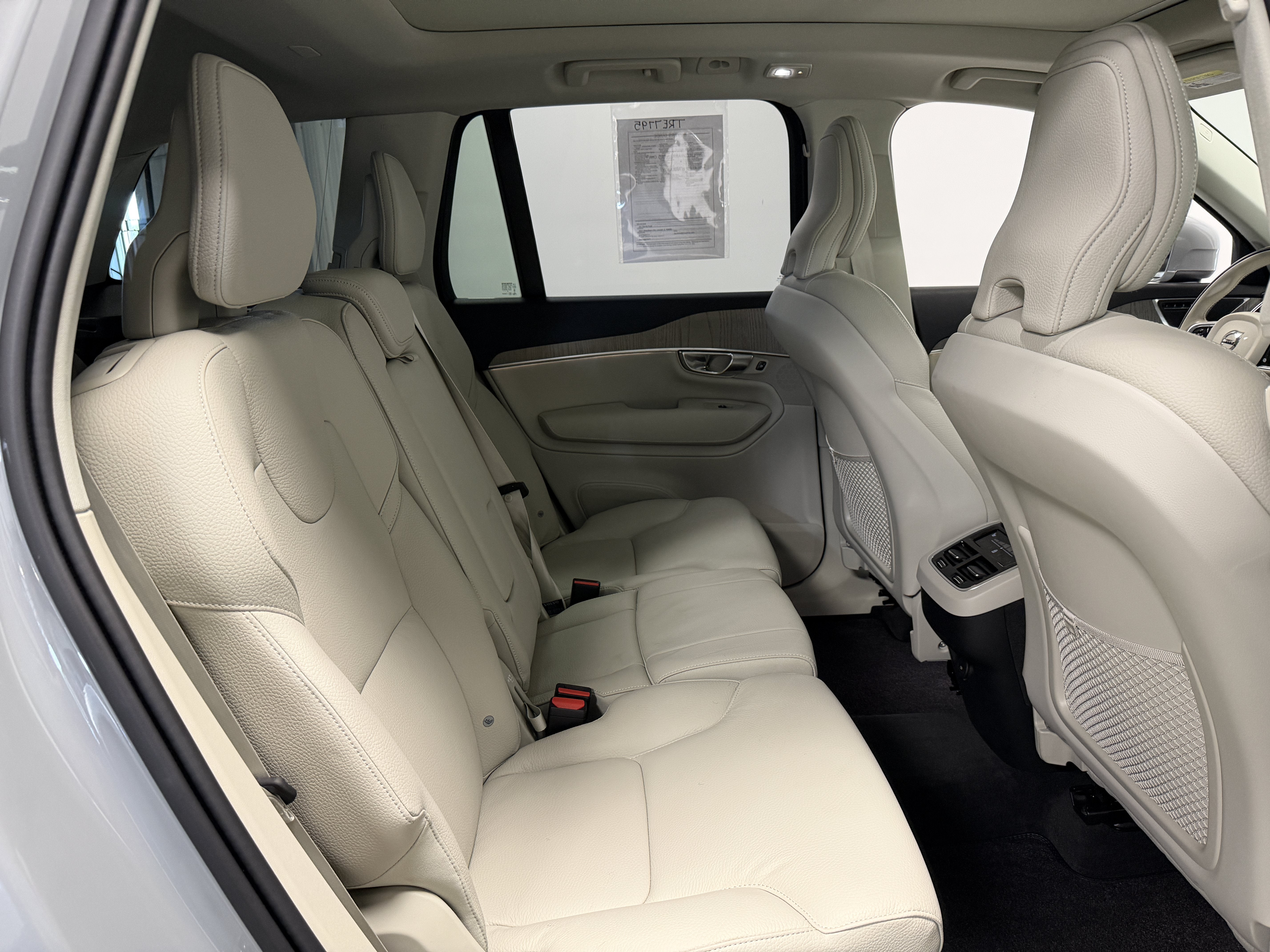 2025 Volvo XC90 Plus