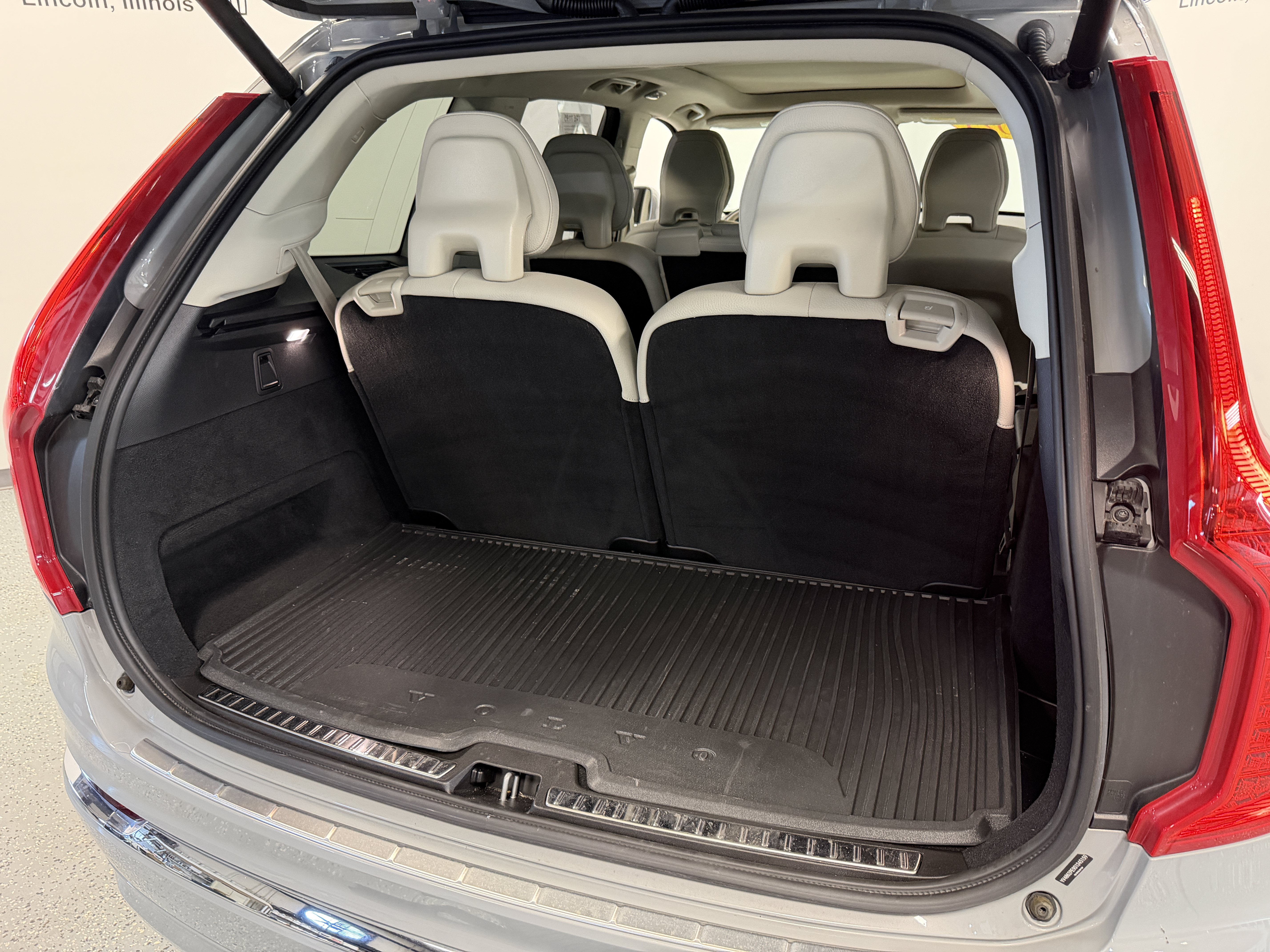 2025 Volvo XC90 Plus