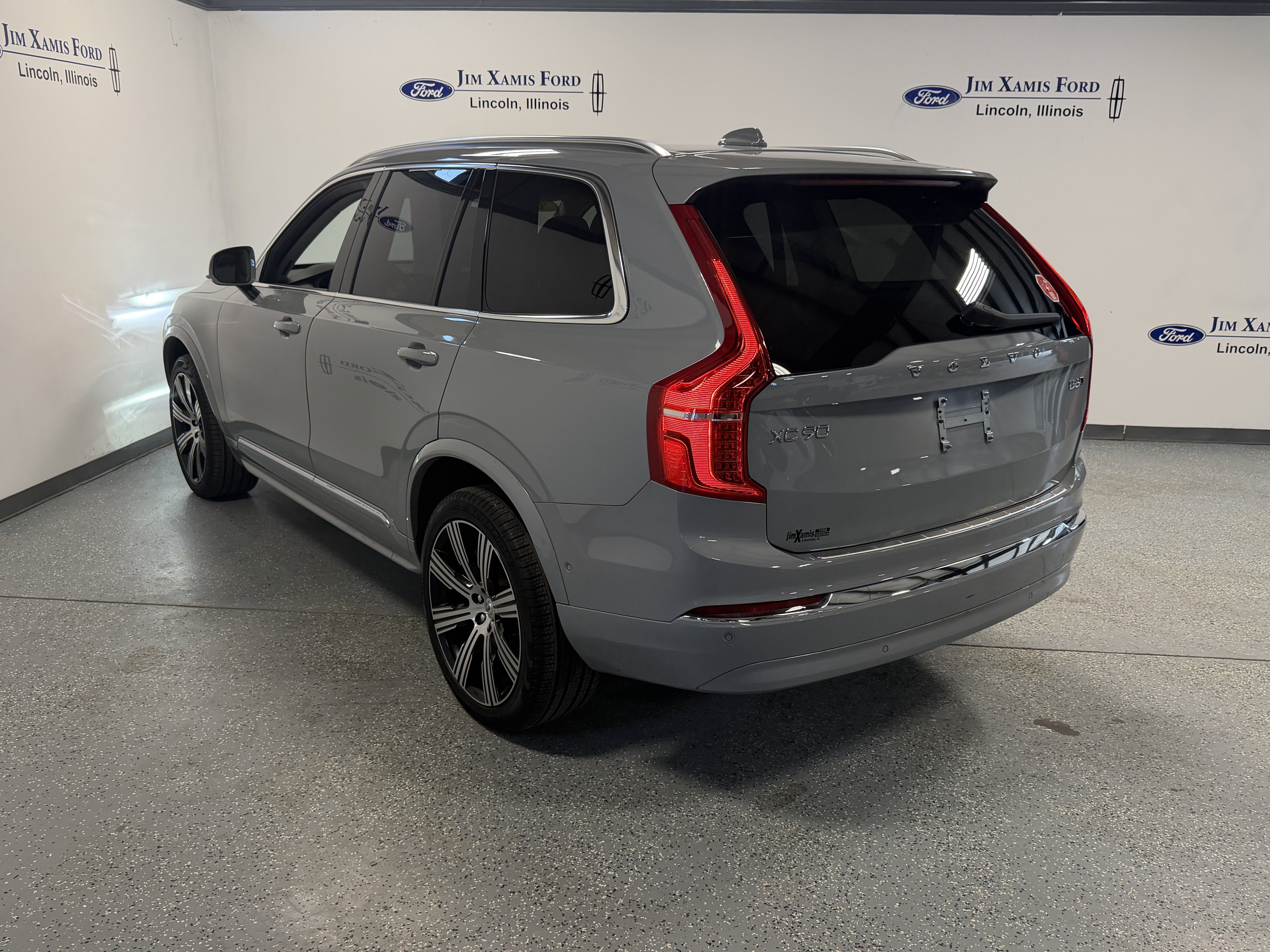 2025 Volvo XC90 Plus