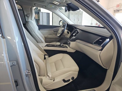 2025 Volvo XC90 Plus