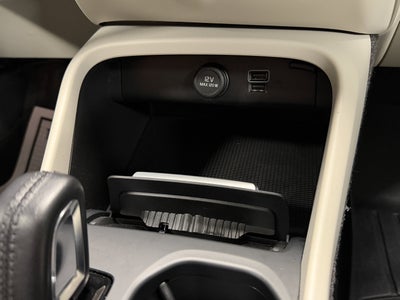2021 Volvo XC40 Momentum