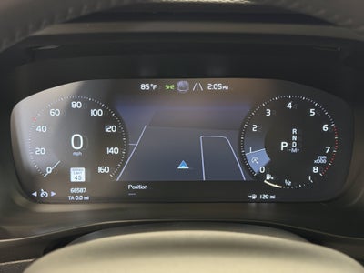 2021 Volvo XC40 Momentum