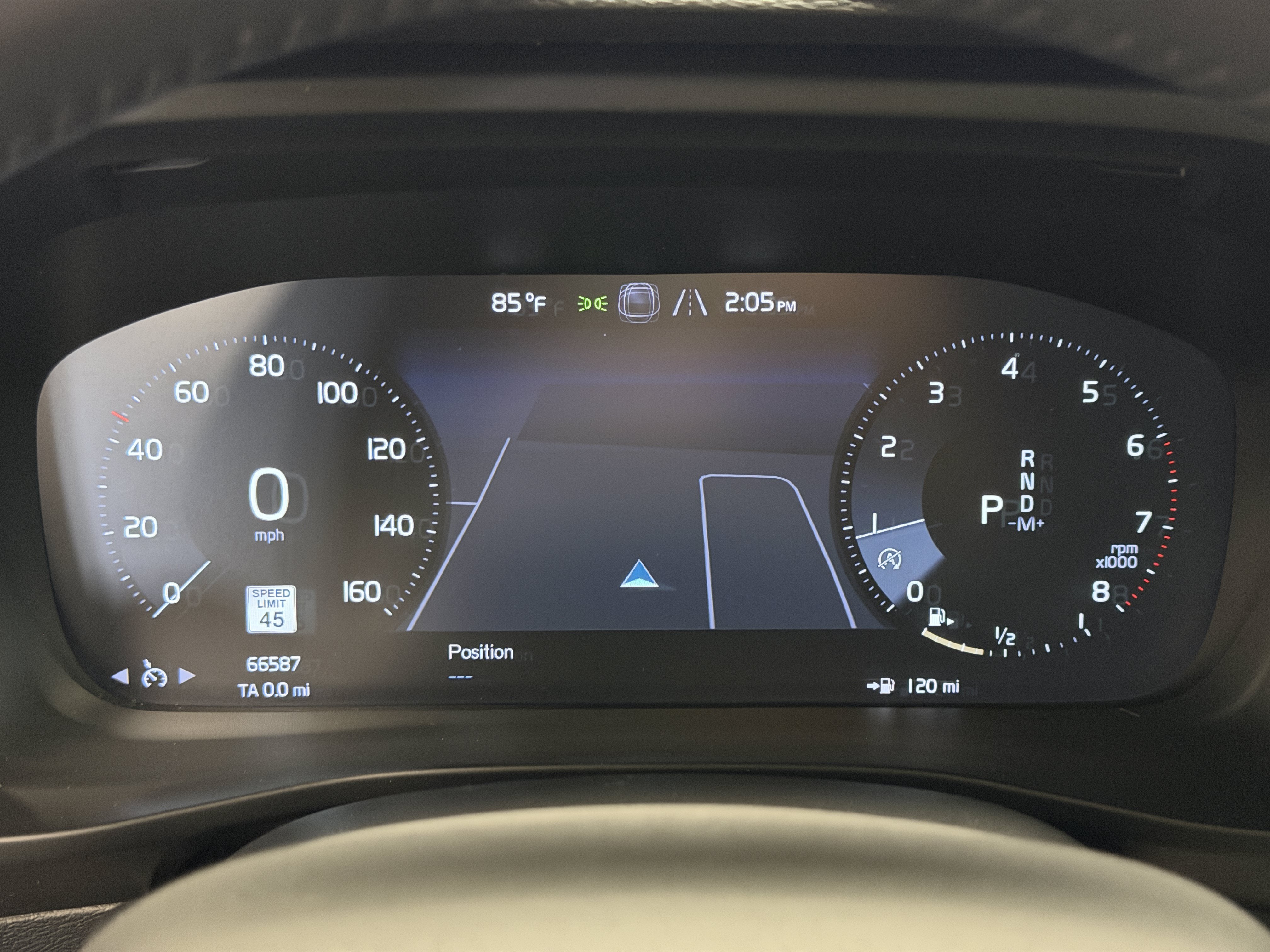 2021 Volvo XC40 Momentum