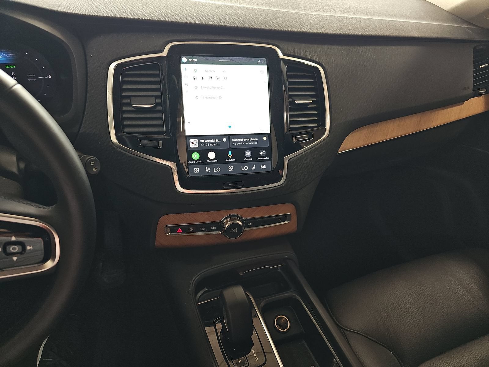 2025 Volvo XC90 Plug-In Hybrid Plus