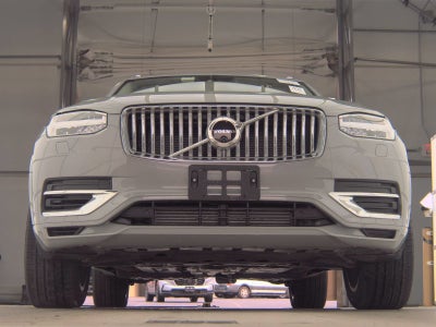 2025 Volvo XC90 Plug-In Hybrid Plus