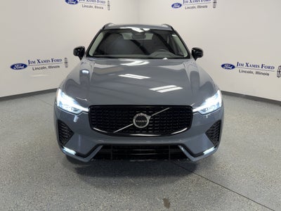 2024 Volvo XC60 Plus Dark Theme