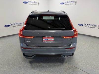 2024 Volvo XC60 Plus Dark Theme