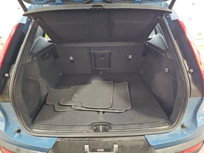 2025 Volvo XC40 Plus Dark Theme