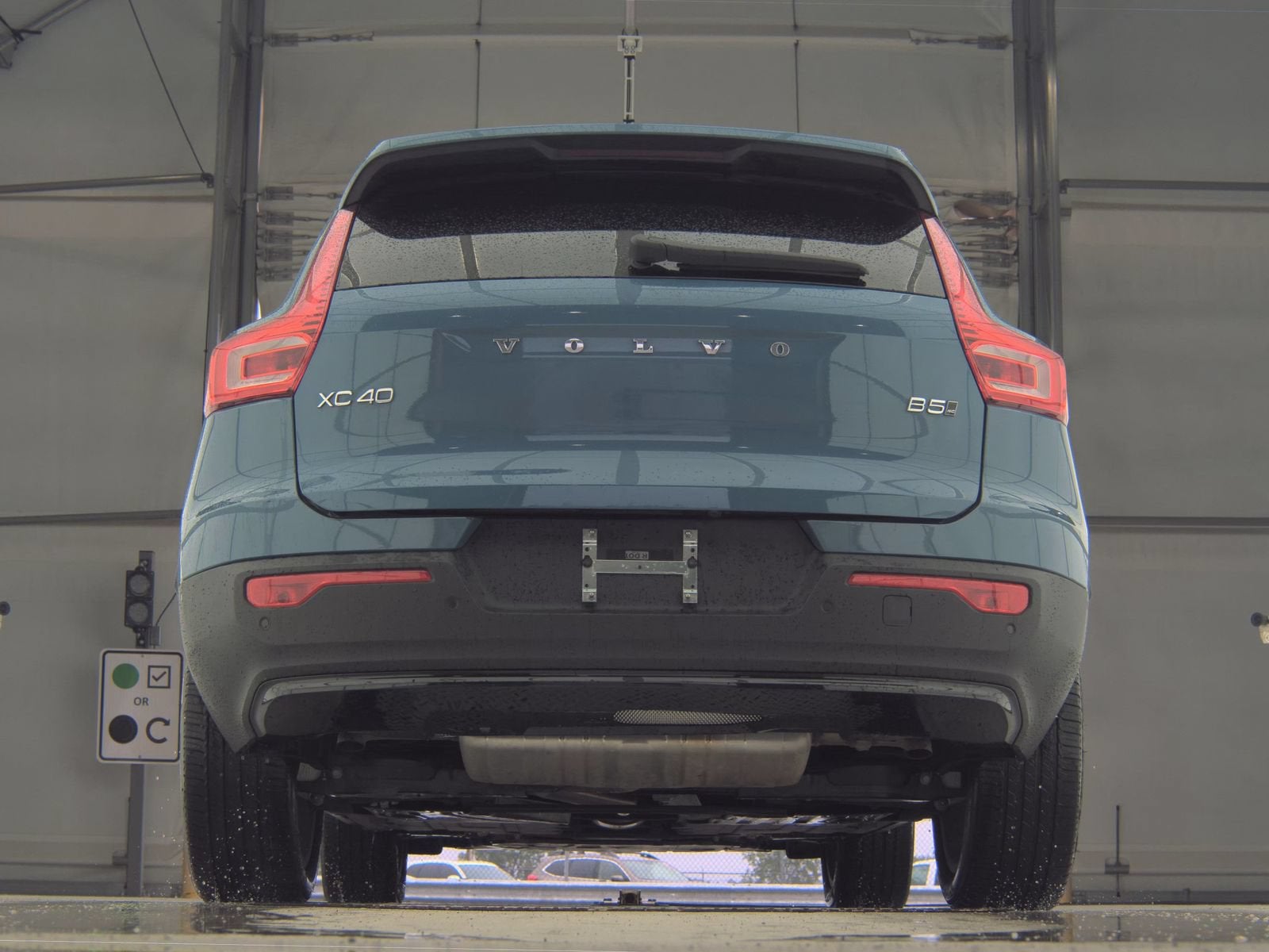 2025 Volvo XC40 Plus Dark Theme