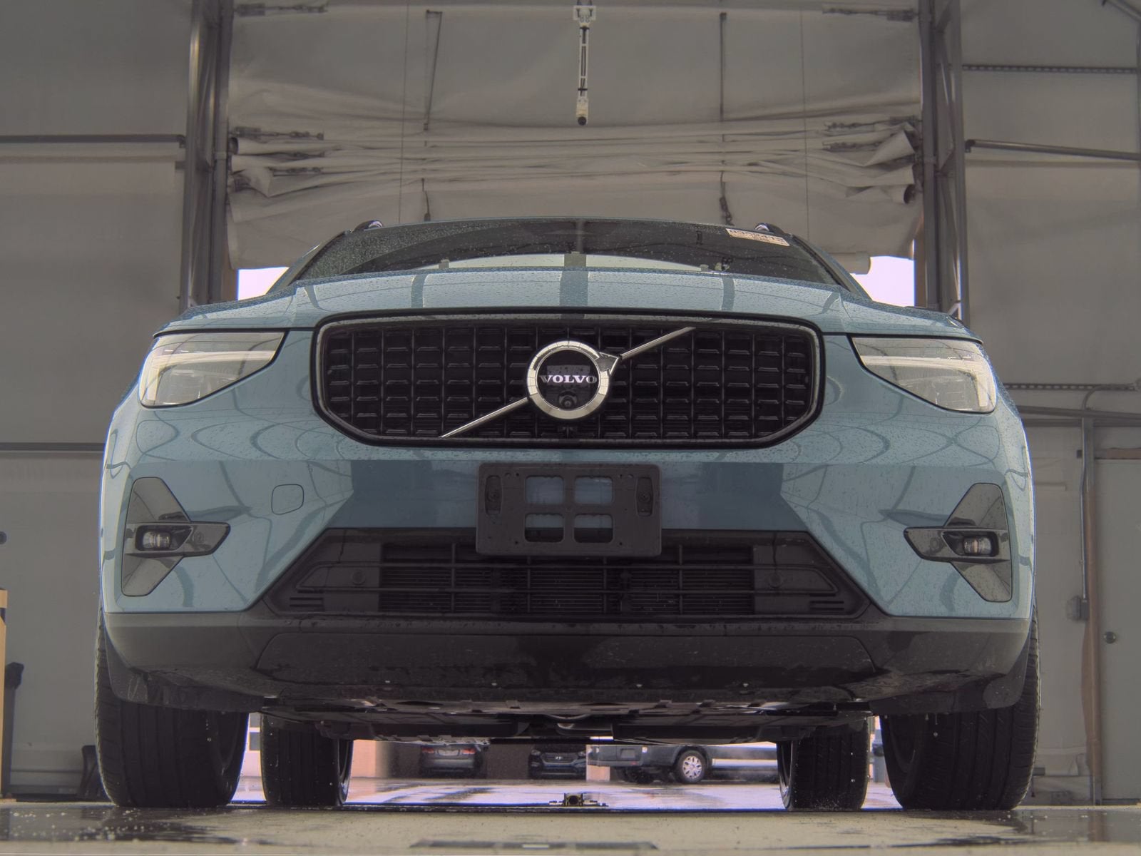 2025 Volvo XC40 Plus Dark Theme