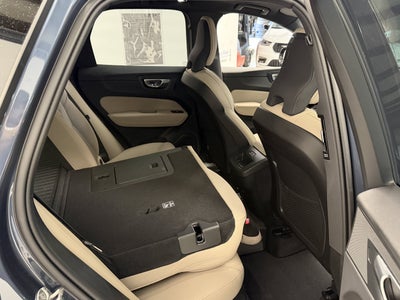 2026 Volvo XC60 Plus