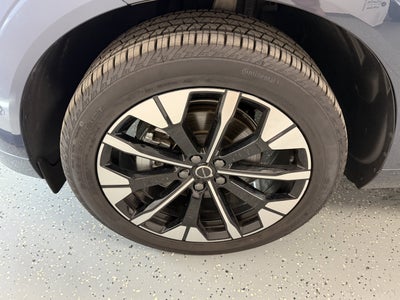 2026 Volvo XC60 Plus