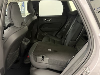2026 Volvo XC60 Plus