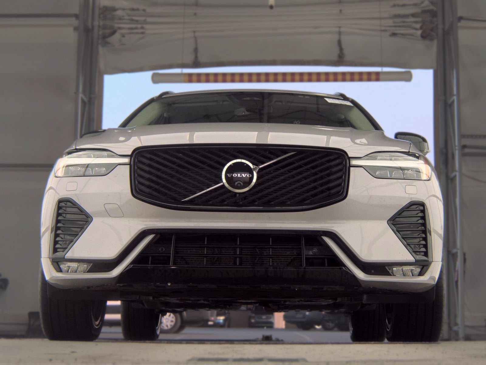 2026 Volvo XC60 Plus