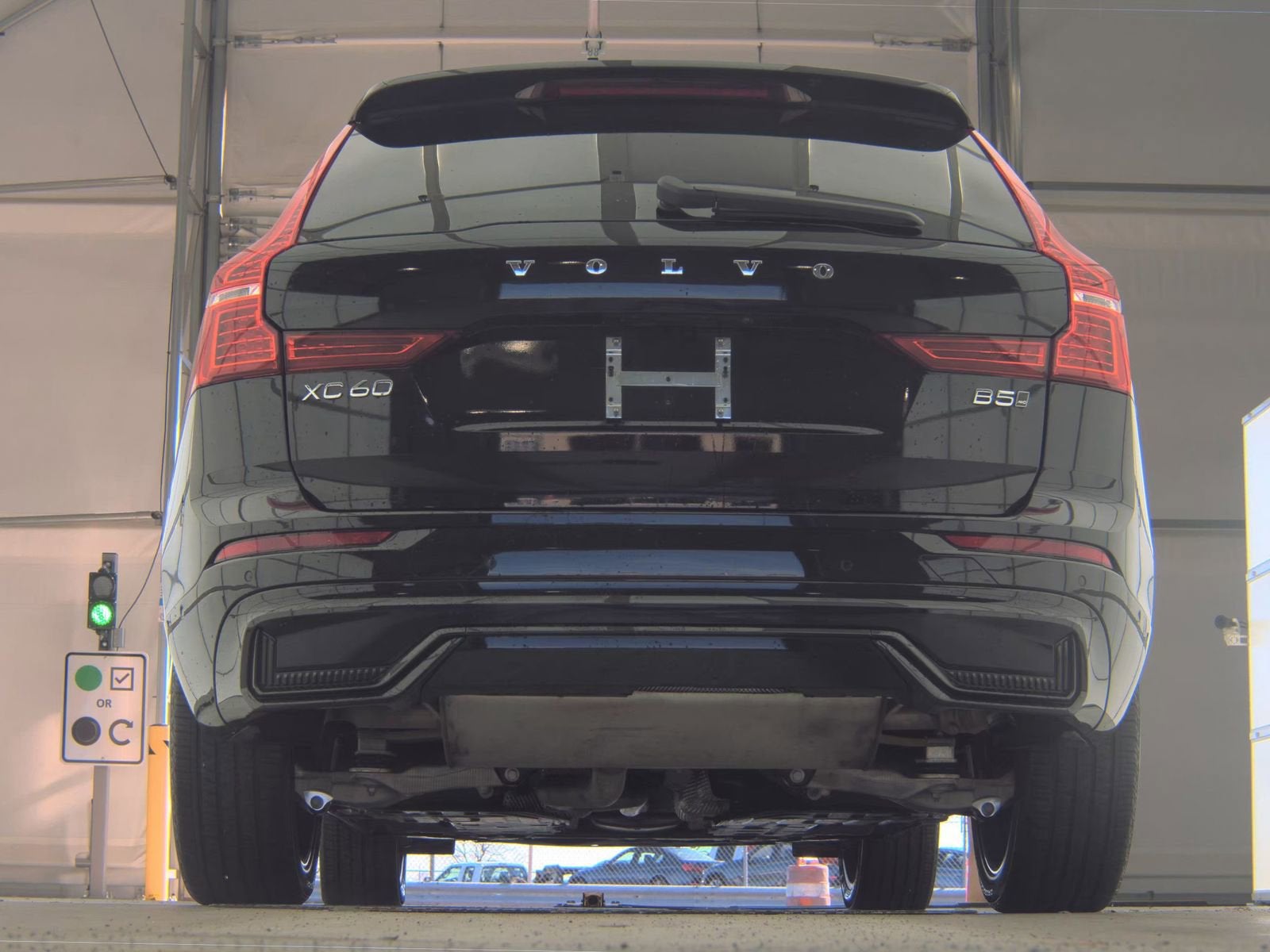 2025 Volvo XC60 Plus