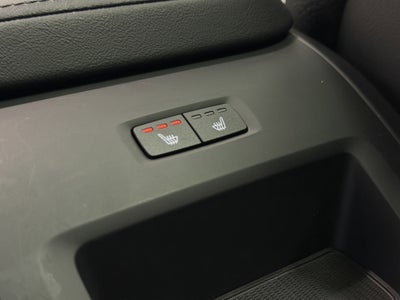 2025 Volvo XC60 Plus