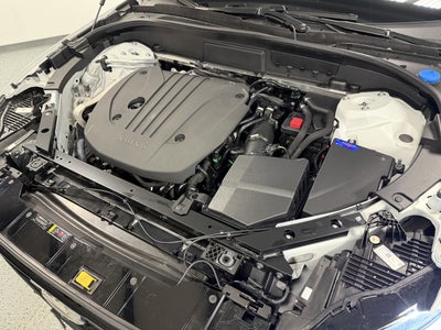 2025 Volvo XC60 Plus