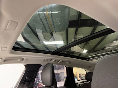 2025 Volvo XC60 Plus