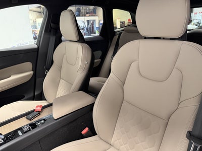 2026 Volvo XC60 Plus