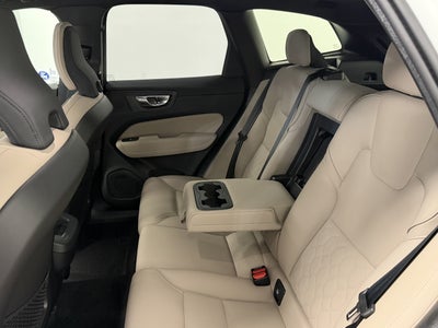 2026 Volvo XC60 Plus