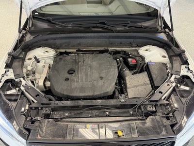 2026 Volvo XC60 Plus