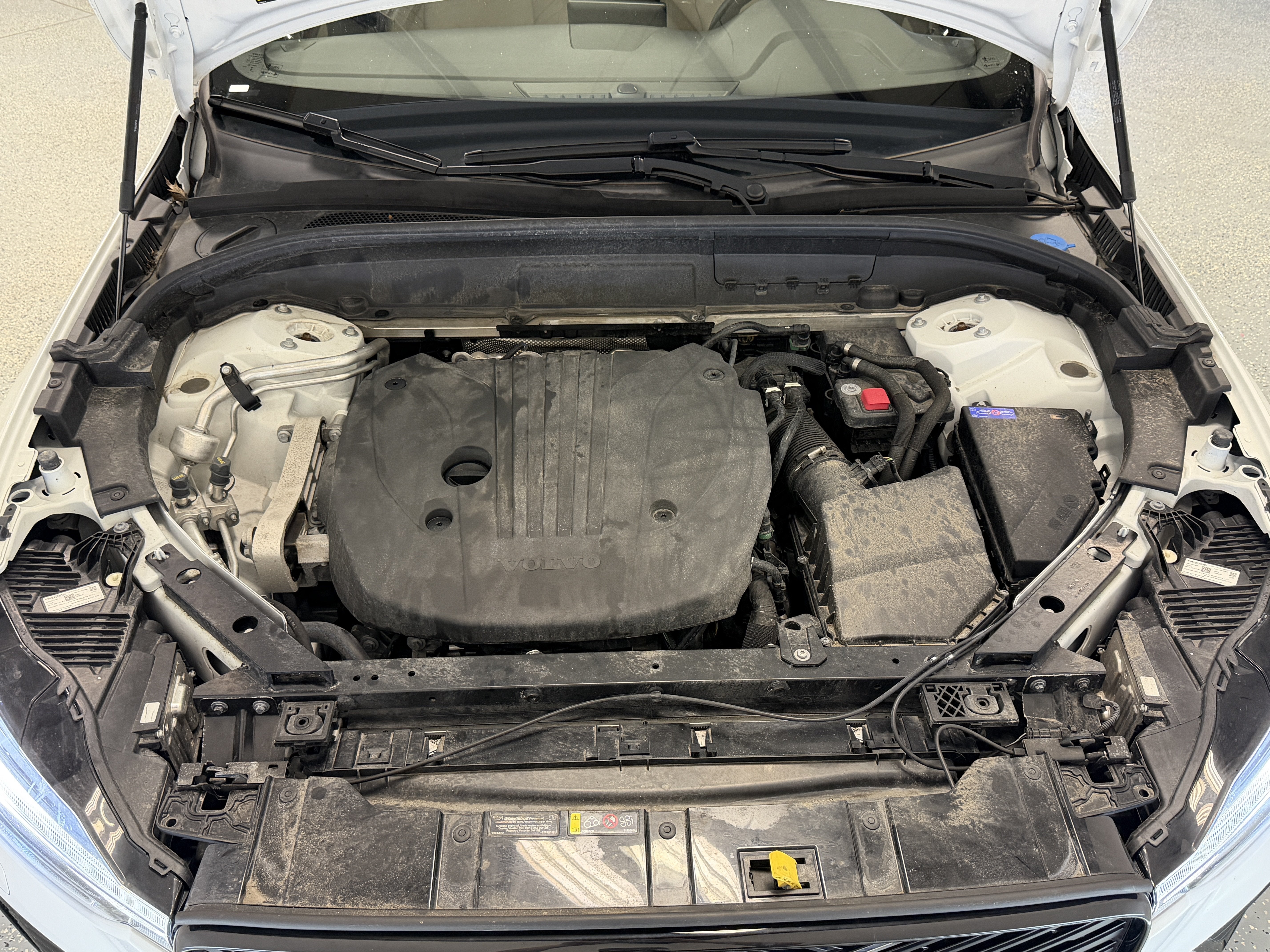 2026 Volvo XC60 Plus