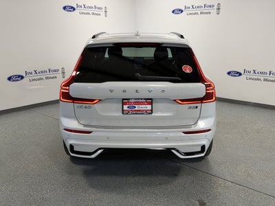 2026 Volvo XC60 Plus