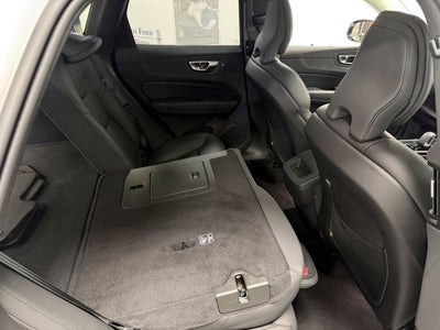 2025 Volvo XC60 Plus