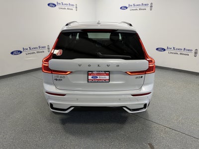 2025 Volvo XC60 Plus