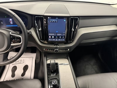 2025 Volvo XC60 Plus