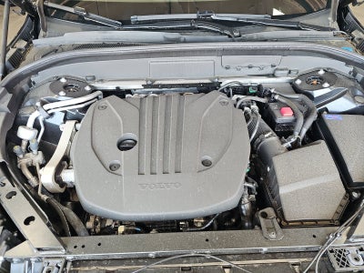 2025 Volvo XC60 Core